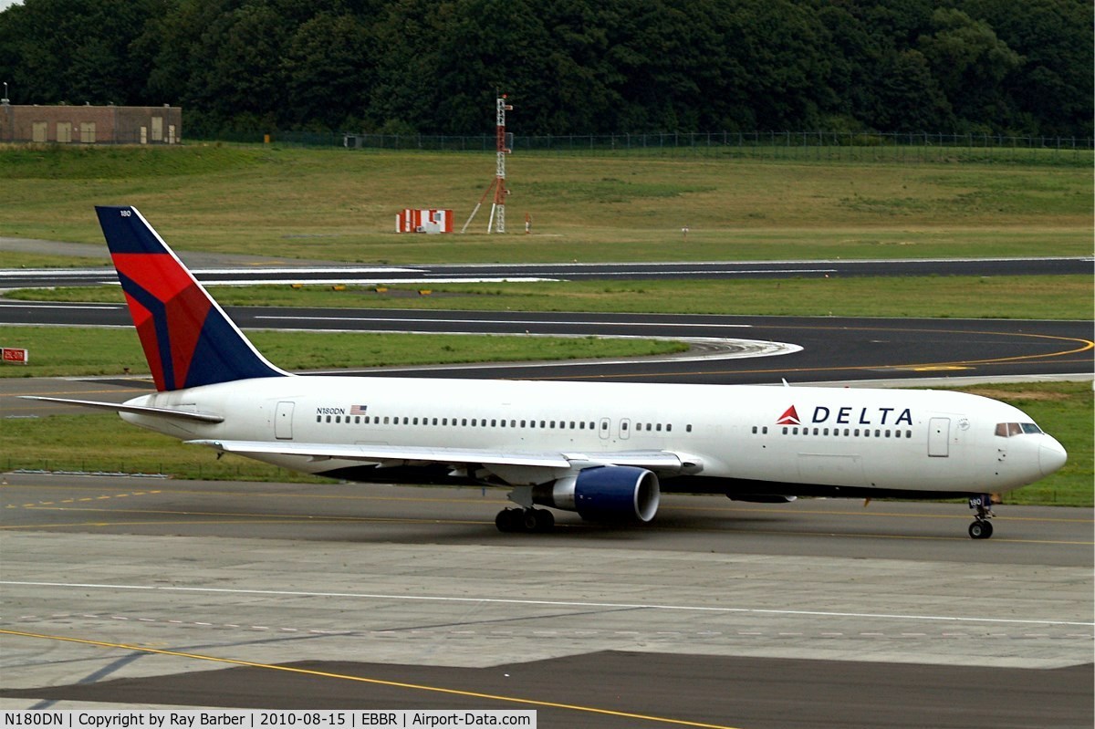N180DN, 1992 Boeing 767-332 C/N 25985, Boeing 767-332ER [25985] (Delta Air Lines) Brussels~OO 15/08/2010