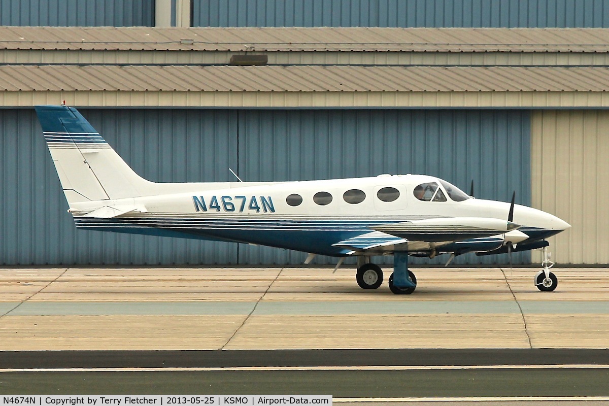 N4674N, 1980 Cessna 340A C/N 340A1023, At Santa Monica Airport , California