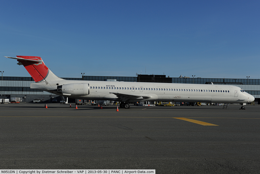 N951DN, 1997 McDonnell Douglas MD-90-30 C/N 53361, Delta Airlines MD90