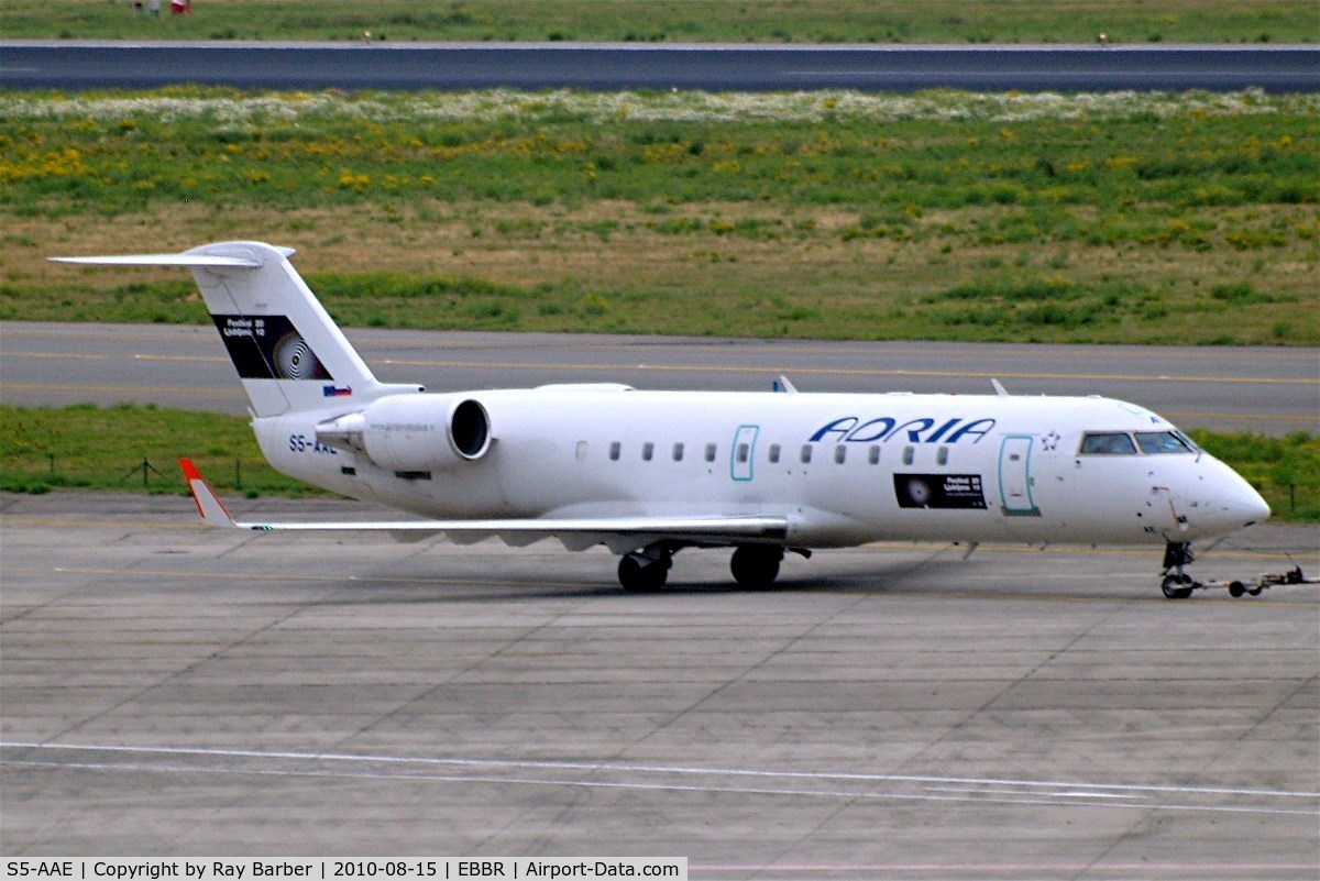 S5-AAE, 1998 Canadair CRJ-200LR (CL-600-2B19) C/N 7170, Canadair CRJ-200LR [7170] (Adria Airways) Brussels~OO 15/08/2010