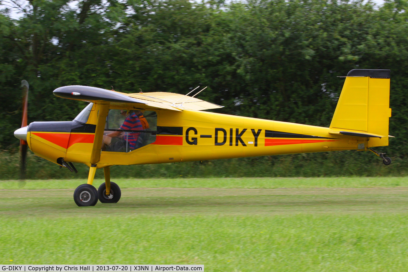 G-DIKY, 2003 Murphy Rebel C/N PFA 232-13182, at the Stoke Golding stakeout 2013