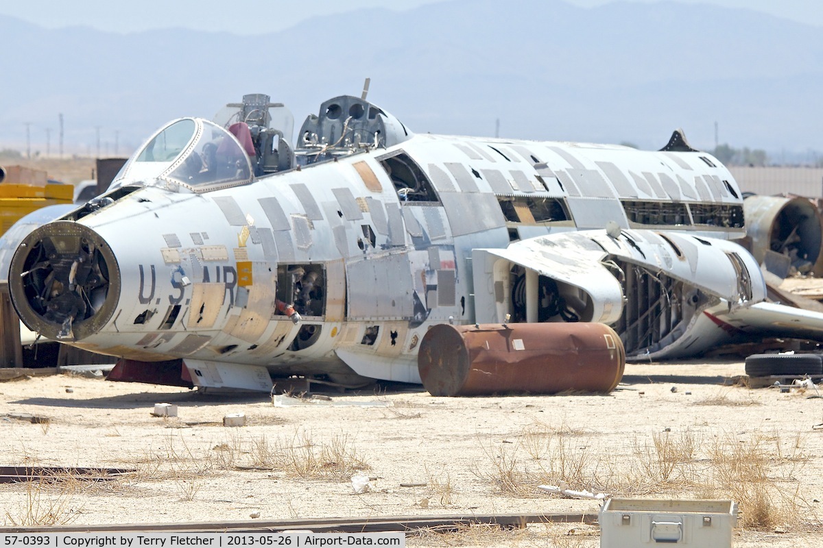 57-0393, 1957 McDonnell F-101F Voodoo C/N 571, In a scrapyard in Rosamond , California