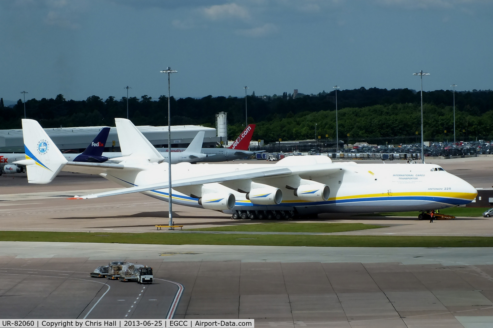 UR-82060, 1988 Antonov An-225 Mriya C/N 19530503763, Antonov Airlines