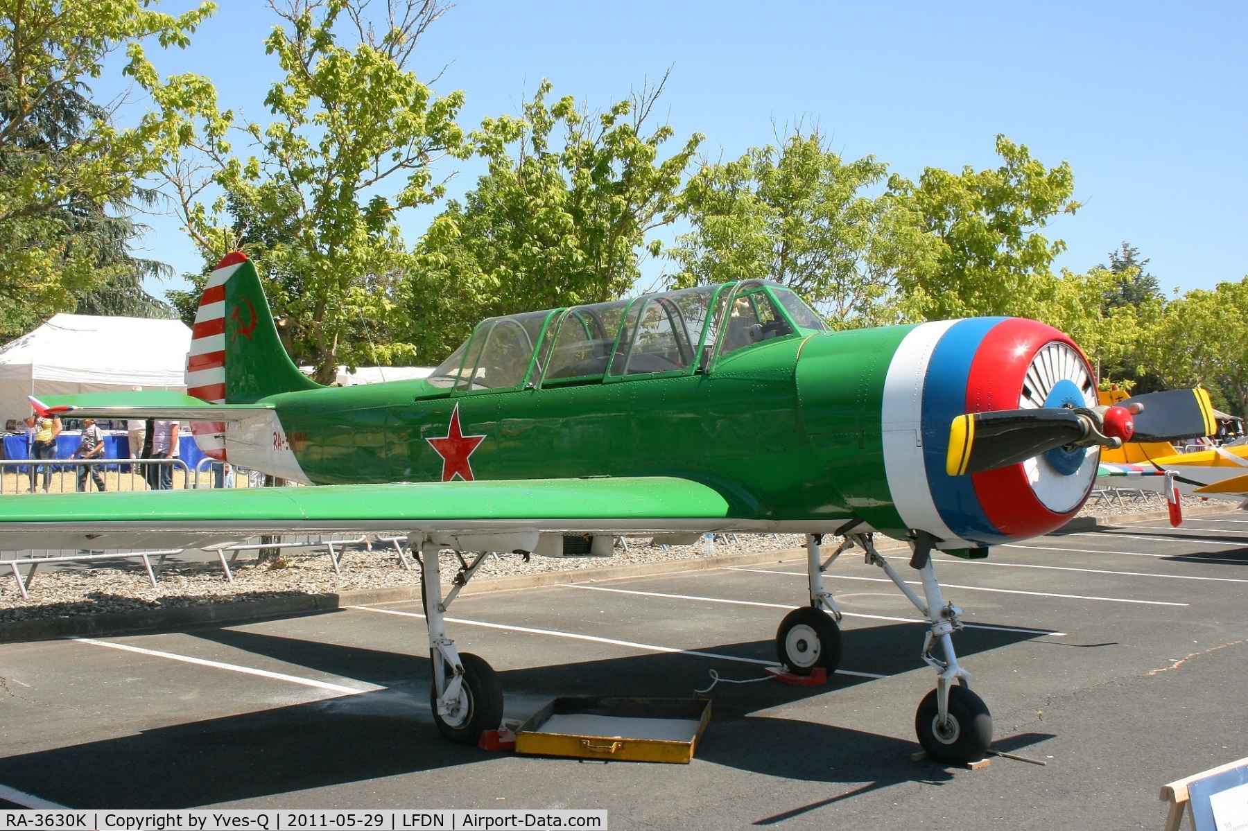 RA-3630K, 1987 Bacau Yak-52 C/N 877403, RA-3630K - Yak-52, Rochefort-St Agnant AB 721 (LFDN-RCO)
