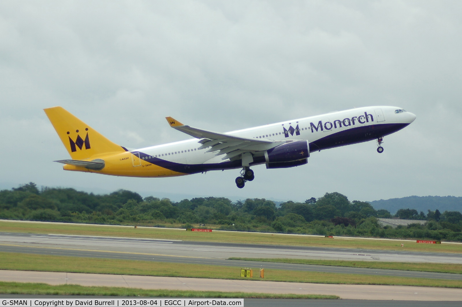 G-SMAN, 1999 Airbus A330-243 C/N 261, Monarch Airbus A330-243 taking off from Manchester Airport.