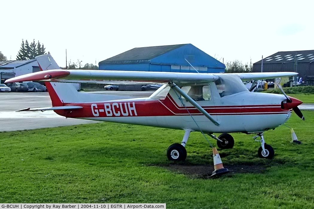G-BCUH, 1975 Cessna F150M C/N 1195, R/Cessna F.150M [1195] Elstree~G 10/11/2004