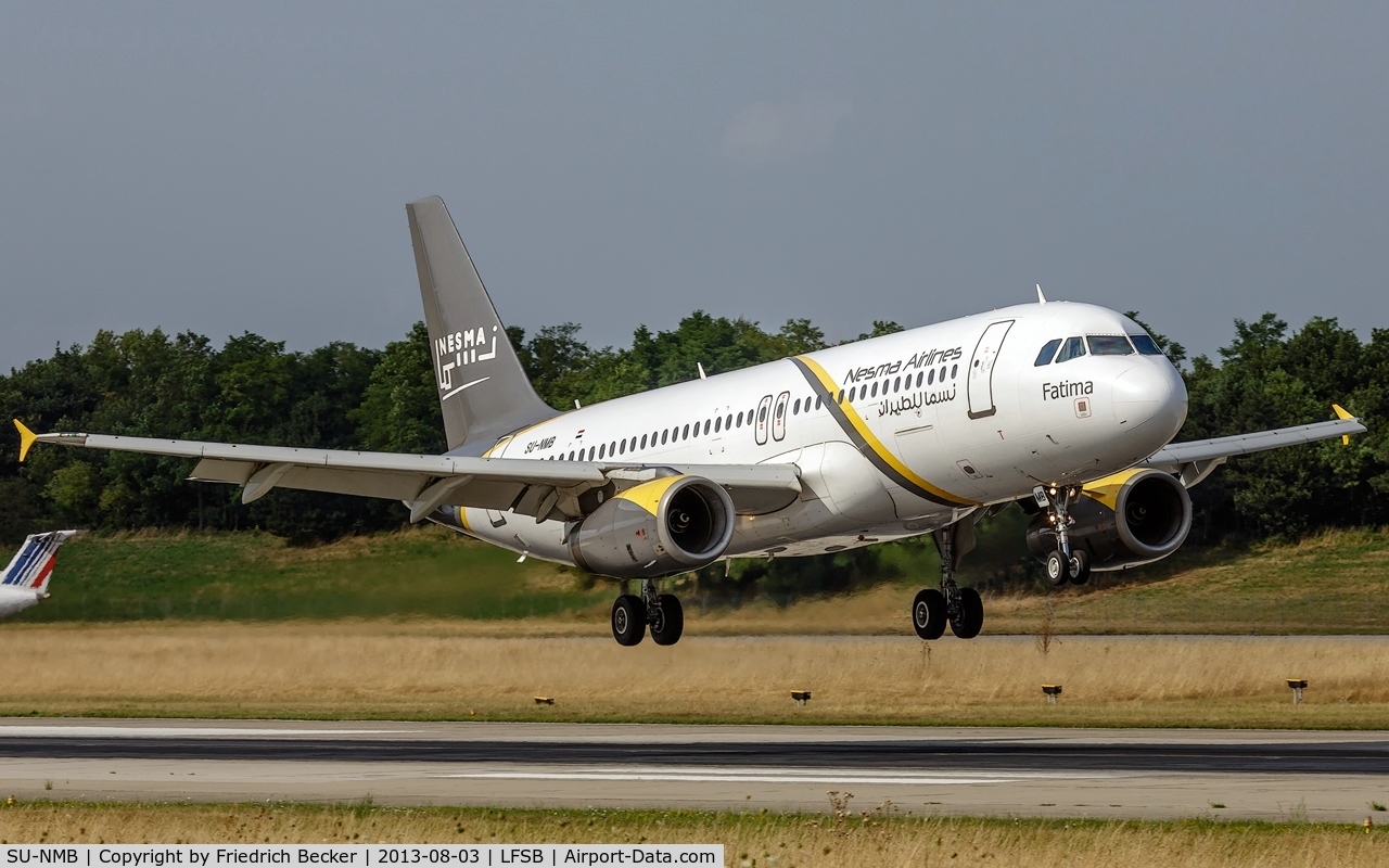 SU-NMB, 2002 Airbus A320-232 C/N 1732, moments prior touchdown at Basel