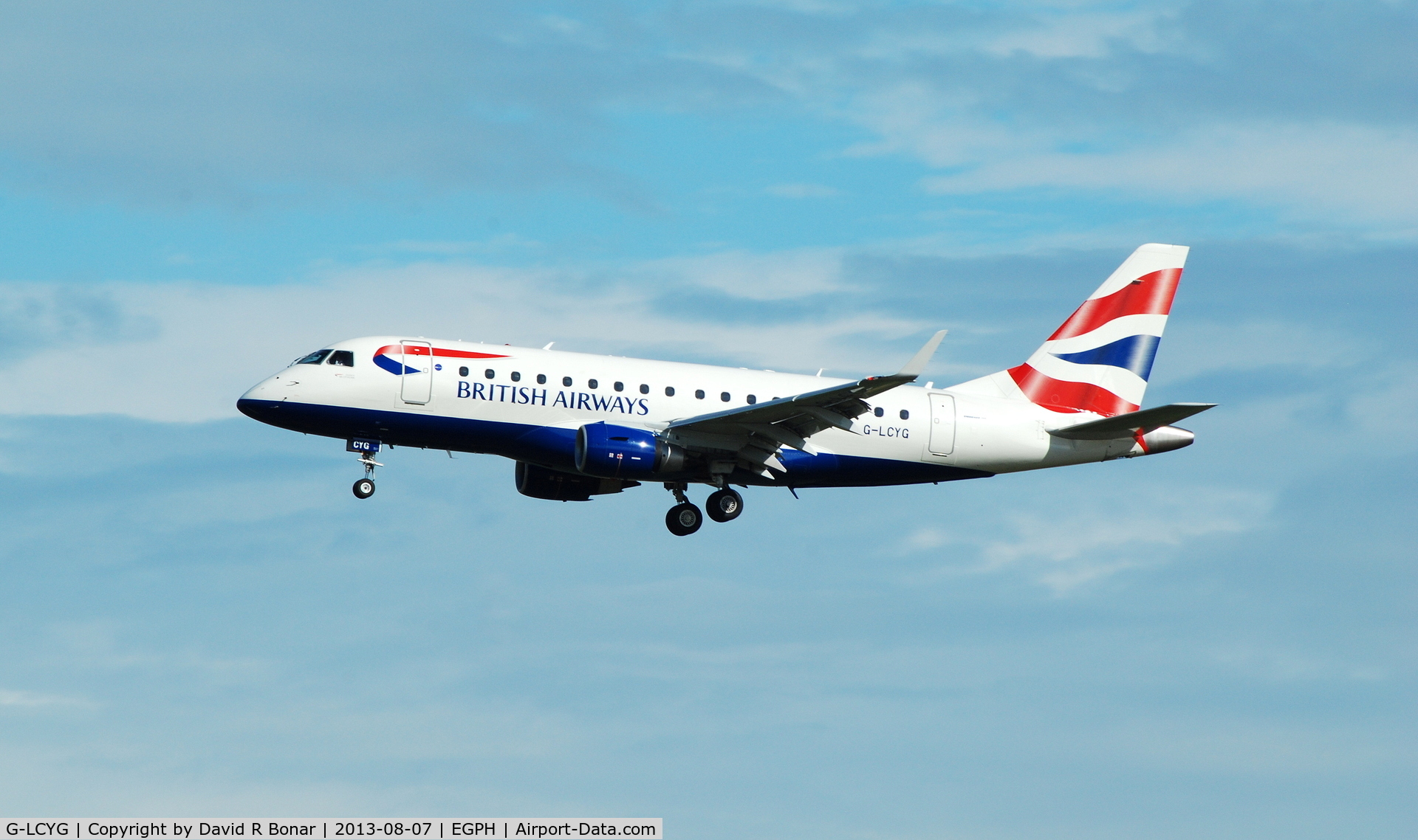 G-LCYG, 2009 Embraer 170STD (ERJ-170-100STD) C/N 17000300, Final approach to Rwy 24.