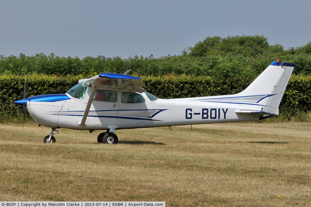 G-BOIY, 1976 Cessna 172N C/N 172-67738, Cessna 172N Skyhawk at The Real Aeroplane Company's Wings & Wheels Fly-In, Breighton Airfield, July 2013.