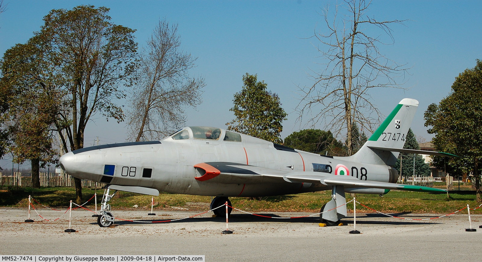 MM52-7474, 1952 Republic RF-84F Thunderflash C/N Not found (52-7474), Republic RF 84 F Thunderflash 3^ Aerobrigata 18° Gruppo Verona Villafranca
now at Rivolto, Frecce Tricolori Airbase