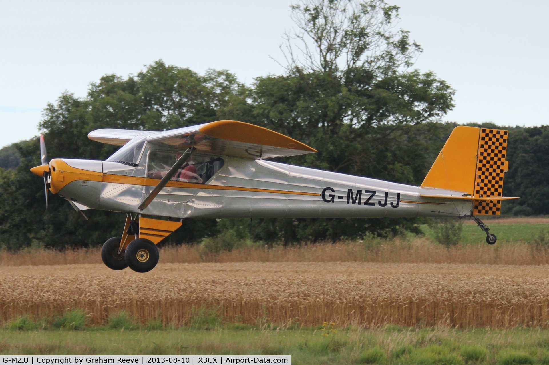 G-MZJJ, 1998 Murphy Maverick C/N PFA 259-13016, About to land at Northrepps.
