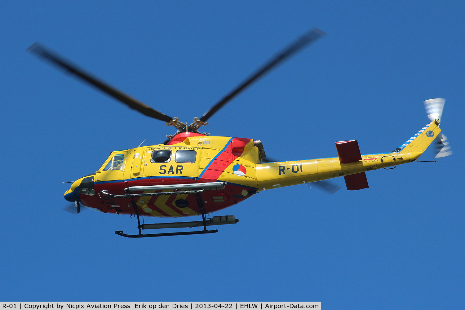 R-01, Agusta AB-412SP C/N 25630, AB-412 R-01 is used for Rescue duties and is based at Leeuwarden AB