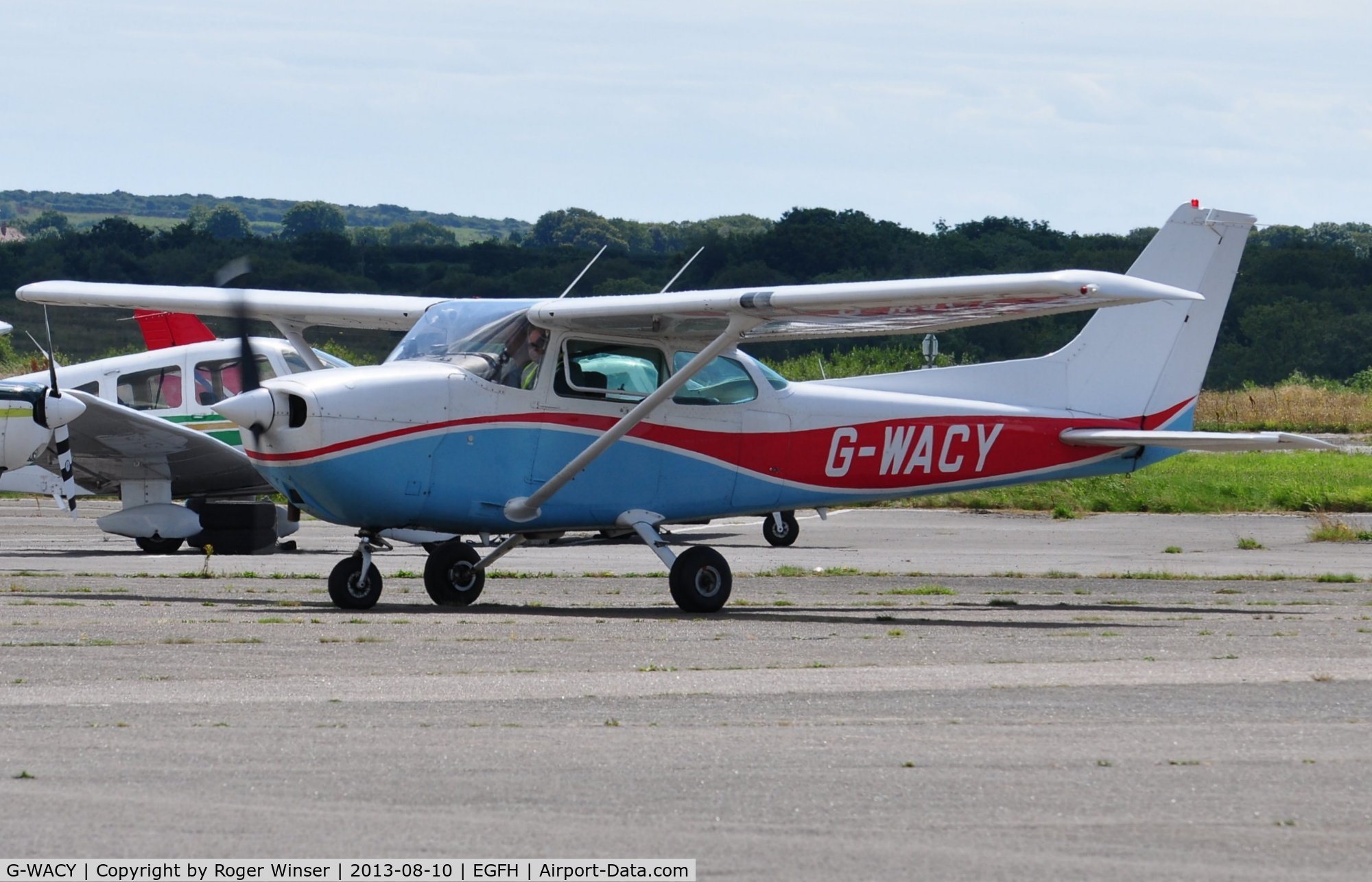 G-WACY, 1984 Reims F172P Skyhawk C/N 2217, Visiting Reims/Cessna Skyhawk. Previously registered F-GDOZ.
