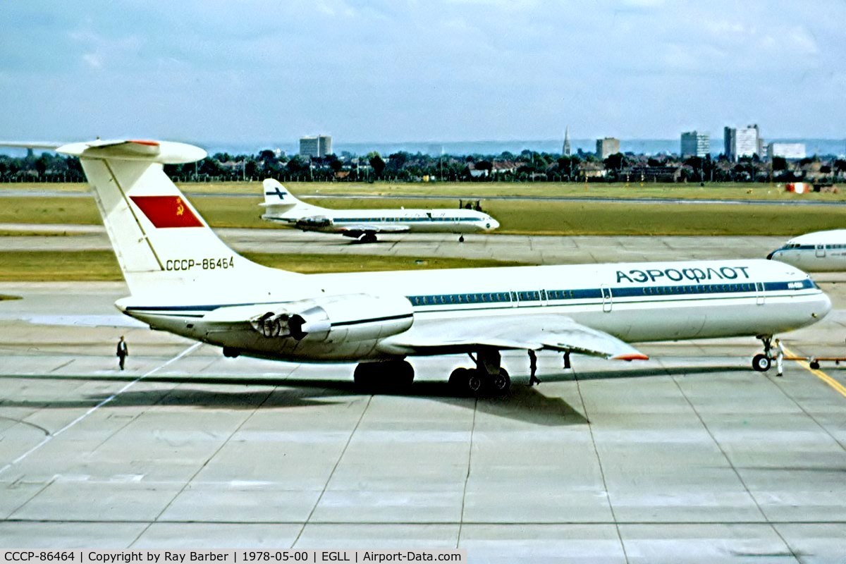 CCCP-86464, 1976 Ilyushin Il-62M C/N 4624151, Ilyushin Il-62M [4624151] (Aeroflot) Heathrow~G 00/05/1978. Date approximate. Image taken from a slide.