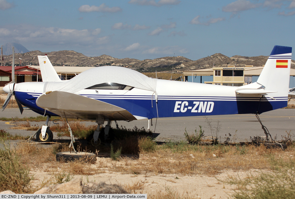 EC-ZND, 2004 Zenair CH-601 Zodiac C/N 02104/1768, Parked @ LEMU Ramp...