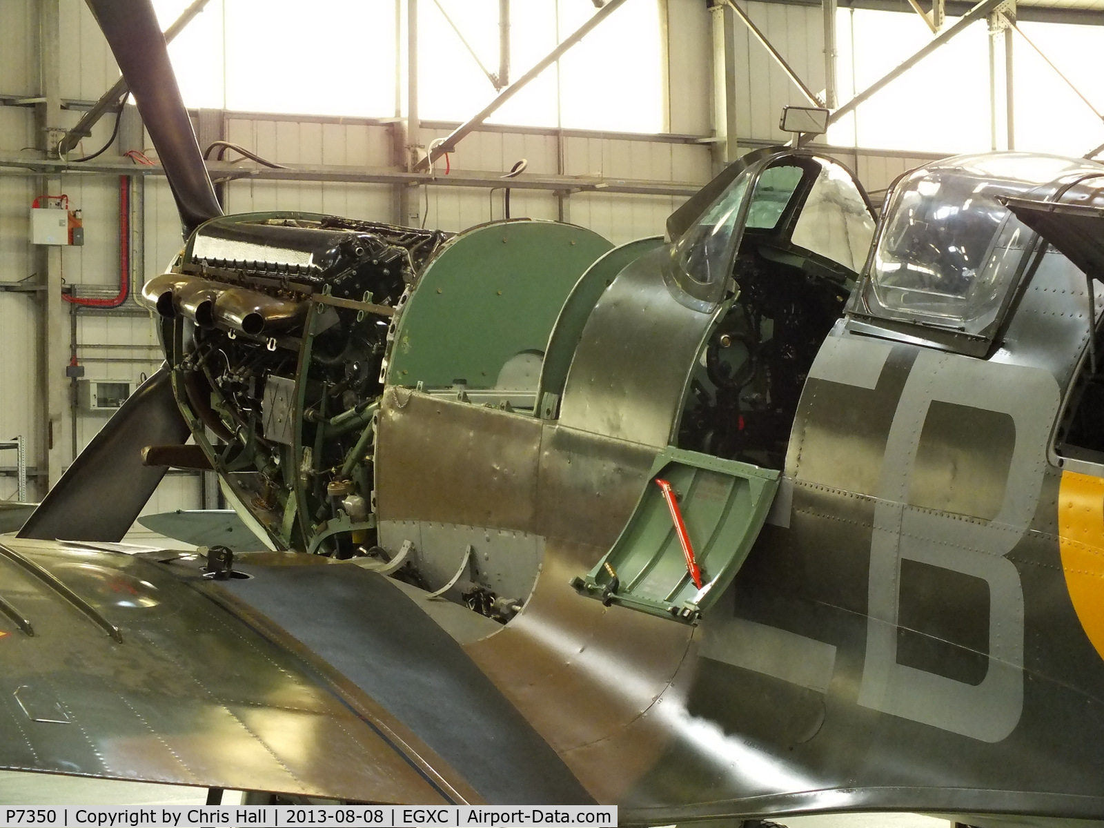 P7350, 1940 Supermarine 329 Spitfire IIa C/N CBAF.14, undergoing maintenance