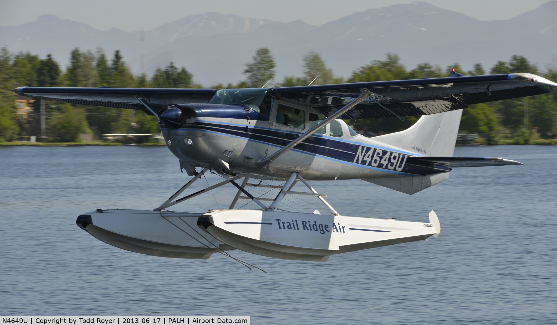 N4649U, 1979 Cessna U206G Stationair C/N U20605028, Departing Lake Hood