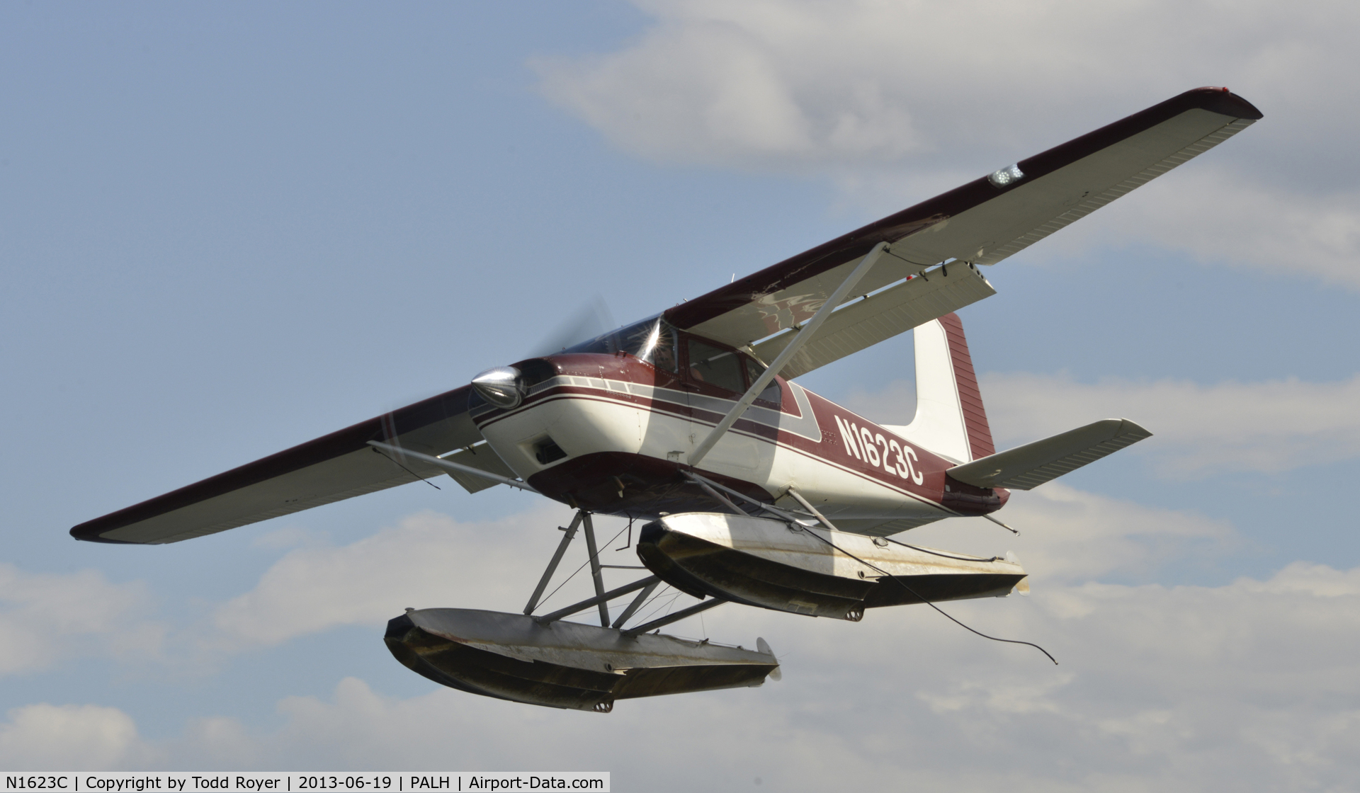N1623C, Cessna 180 C/N 30323, Landing at Lake Hood
