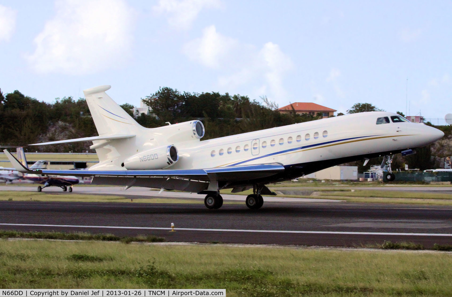 N66DD, 1998 Gulfstream Aerospace G-IV C/N 1355, N66DD