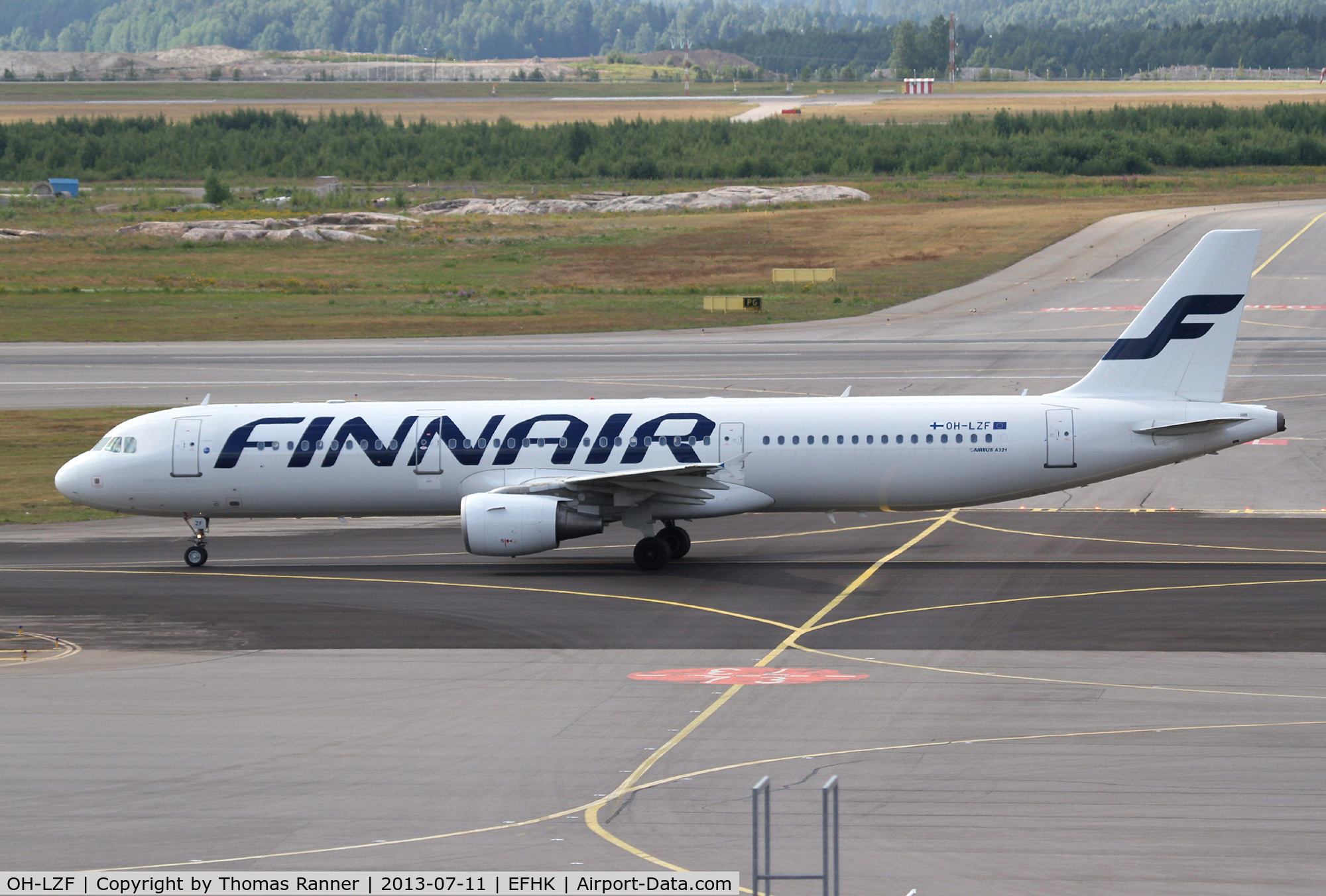 OH-LZF, 2004 Airbus A321-211 C/N 2208, Finnair A321