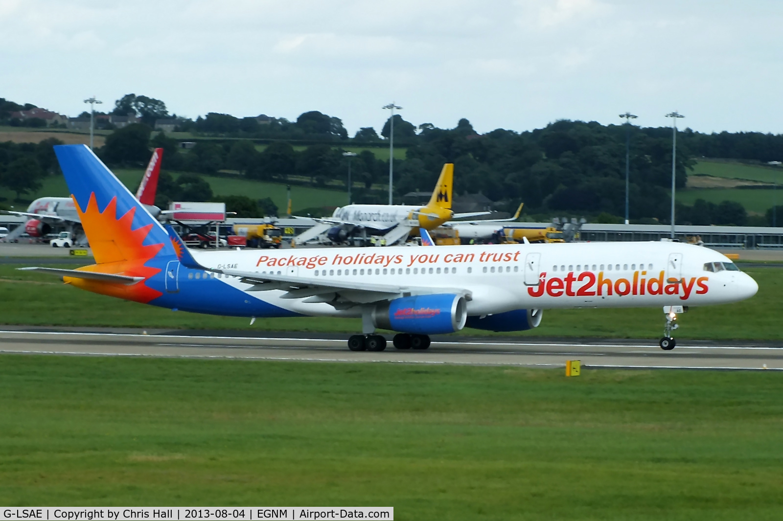 G-LSAE, 1988 Boeing 757-27B C/N 24135, Jet2 Holidays