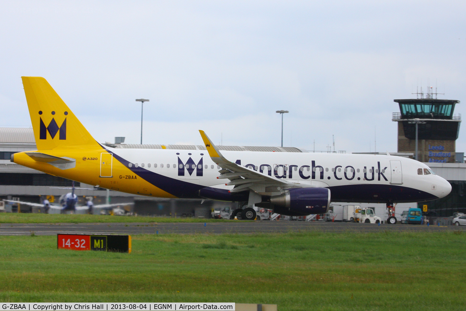 G-ZBAA, 2013 Airbus A320-214 C/N 5526, Monarch