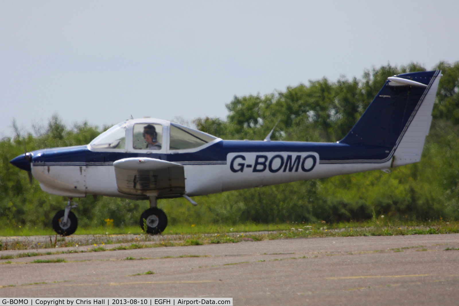 G-BOMO, 1981 Piper PA-38-112 Tomahawk Tomahawk C/N 38-81A0161, APB Leasing Ltd