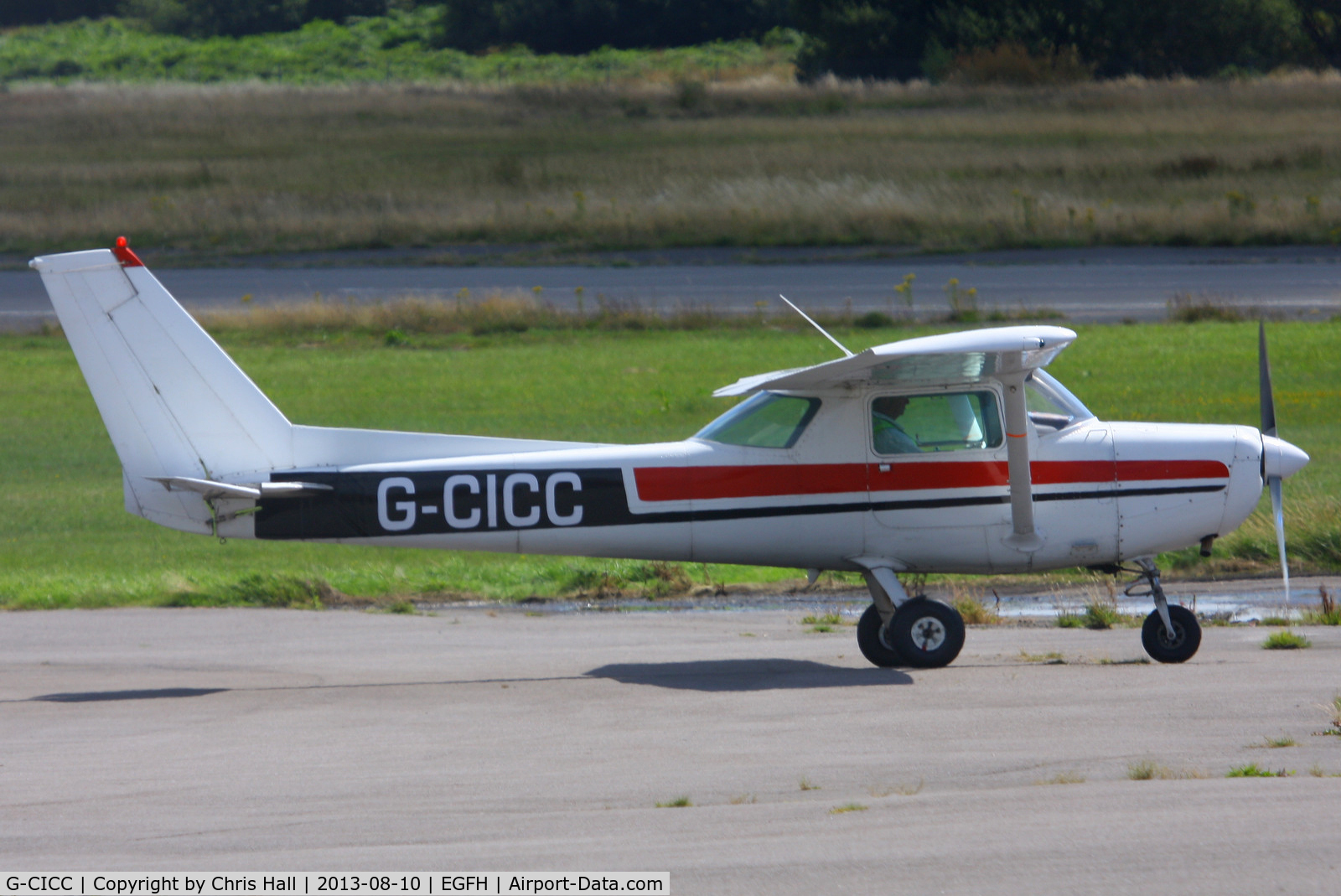 G-CICC, 1981 Cessna 152 C/N 152-85282, The Pilot Centre Ltd