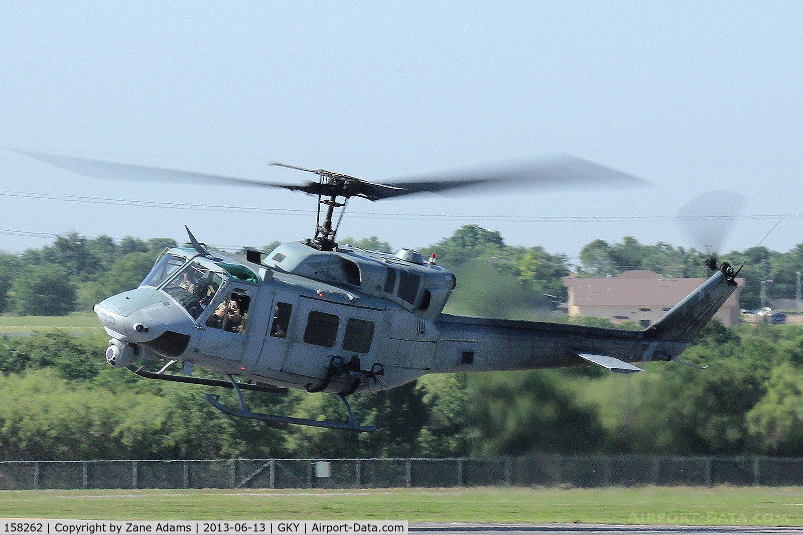 158262, Bell UH-1N Iroquois C/N 31433, Departing Arlington Municipal Airport