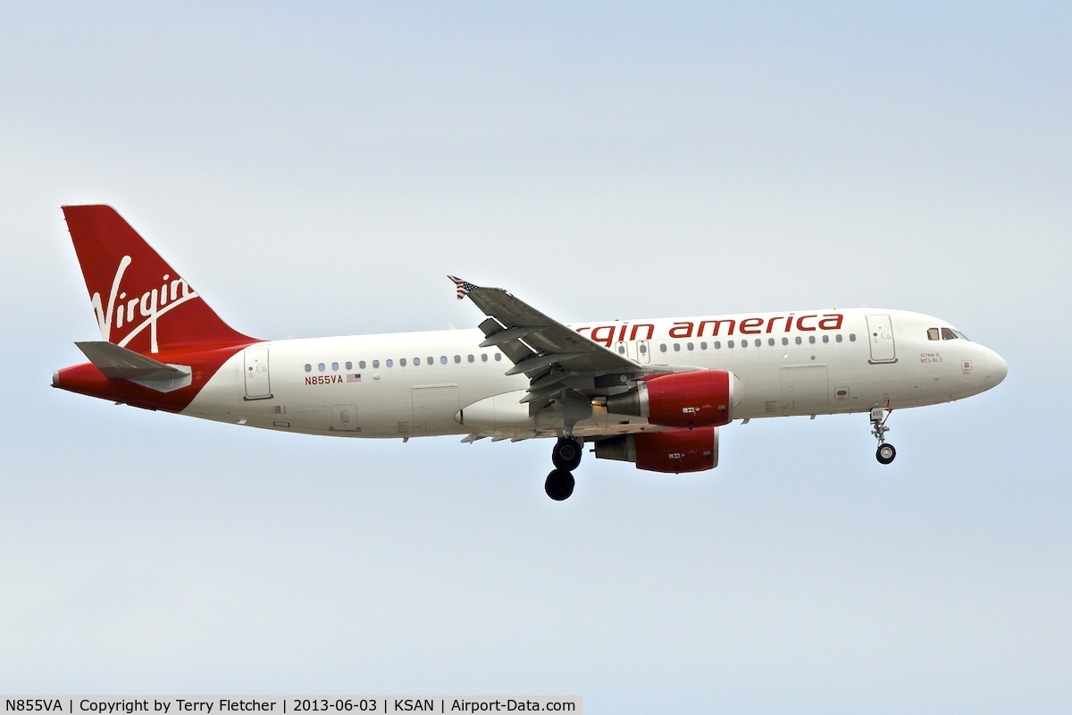 N855VA, 2012 Airbus A320-214 C/N 5179, Overhead Balboa Park on approach to San Diego International , California
