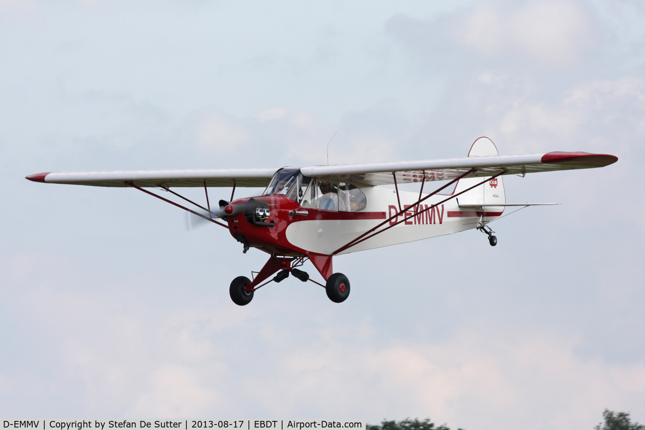 D-EMMV, Piper J-3C-65 Cub Cub C/N 12837, Fly In 2013.