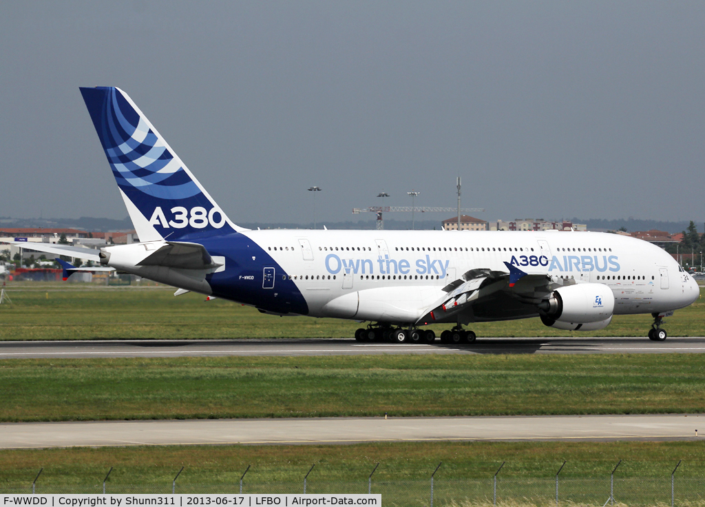 F-WWDD, 2005 Airbus A380-861 C/N 004, C/n 0004 - Additional '24' and 'Own the sky' titles put for Le Bourget Airshow