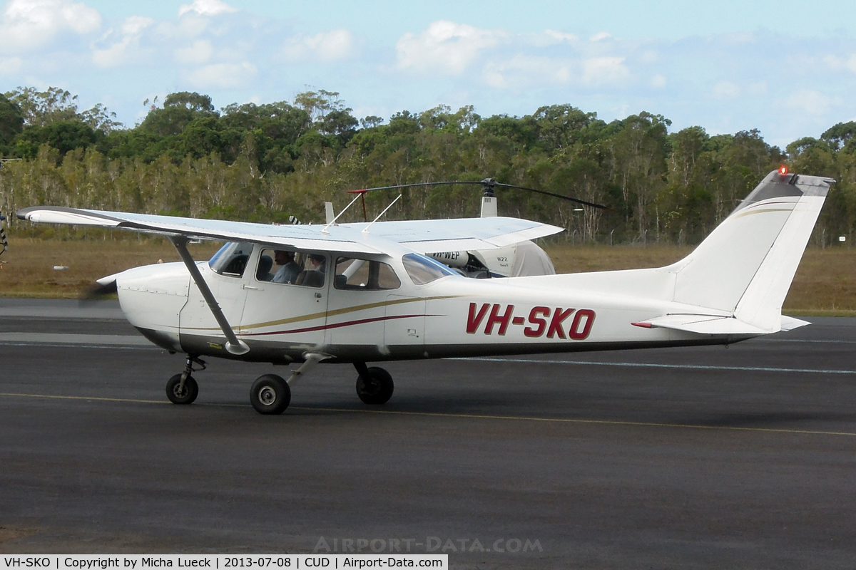 VH-SKO, 1977 Cessna 172N C/N 17268220, At Caloundra