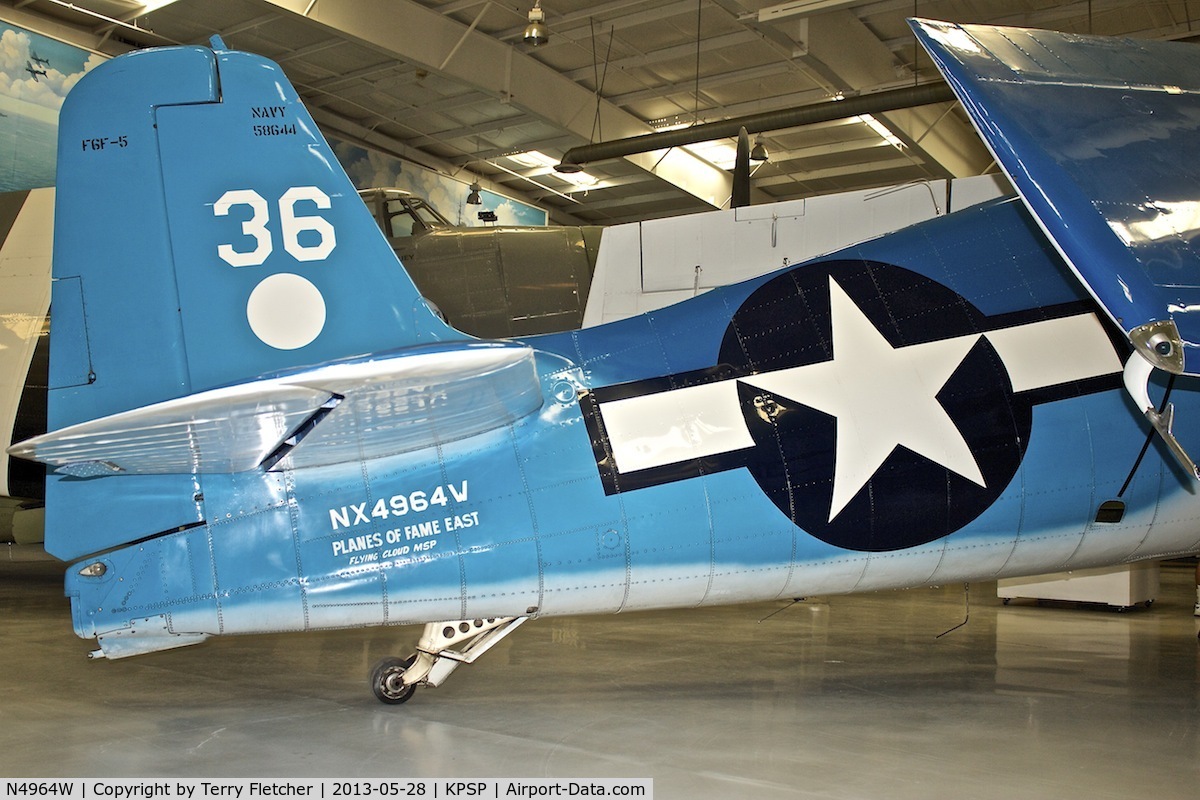 N4964W, 1944 Grumman F6F-5 Hellcat C/N 001006, Displayed at the Palm Springs Air Museum , California