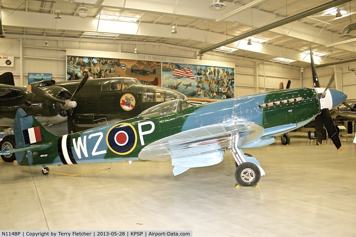 N114BP, 1945 Supermarine 379 Spitfire FR.XIVc C/N 6S/648206, Displayed at the Palm Springs Air Museum , California