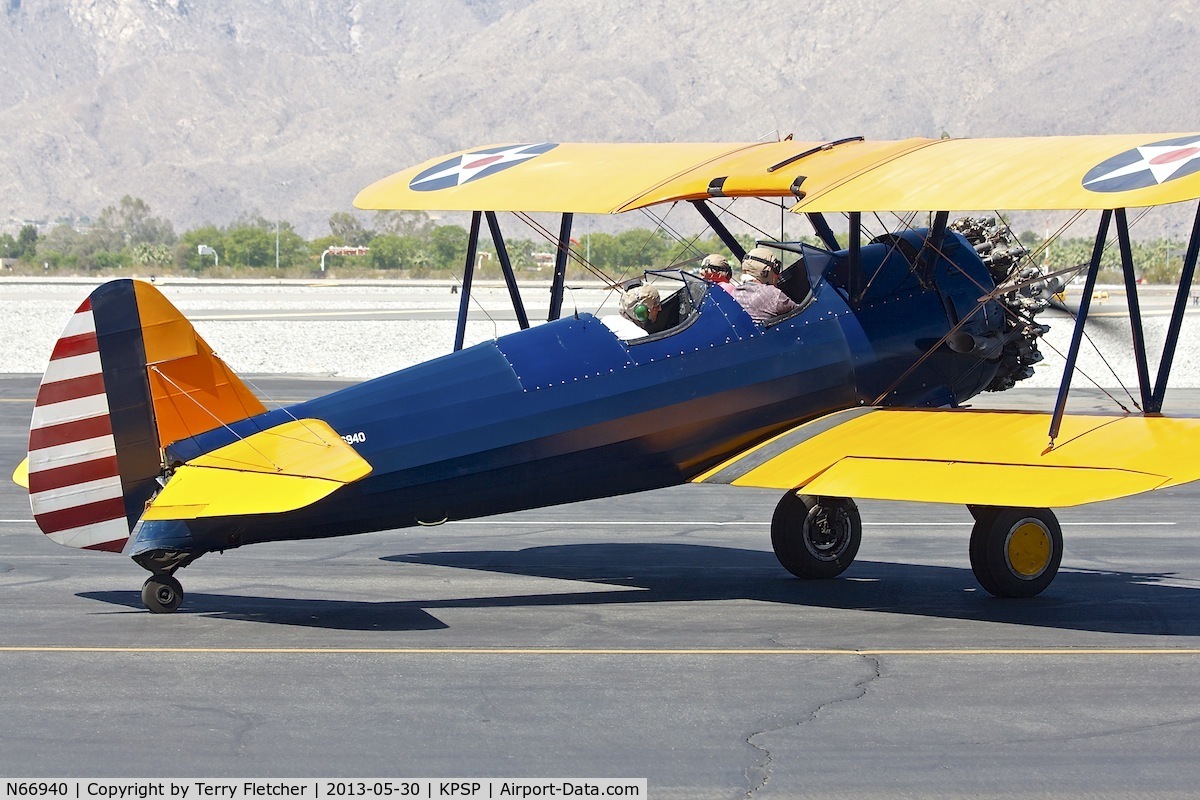 N66940, 1943 Boeing A75N1(PT17) C/N 75-4716, Giving pleasure rides at Palm Springs CA