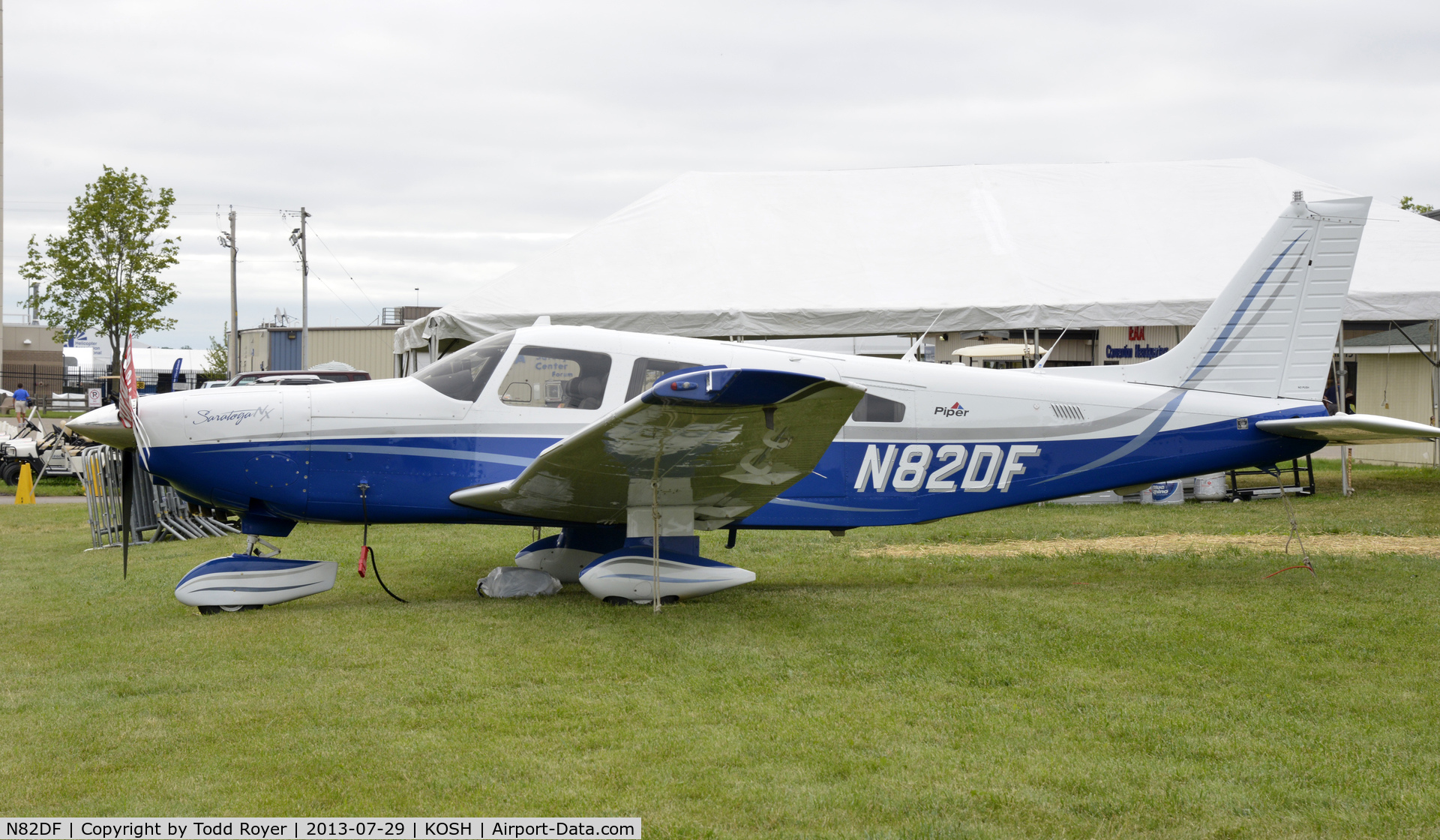 N82DF, 1981 Piper PA-32-301 Saratoga C/N 32-8206003, Airventure 2013