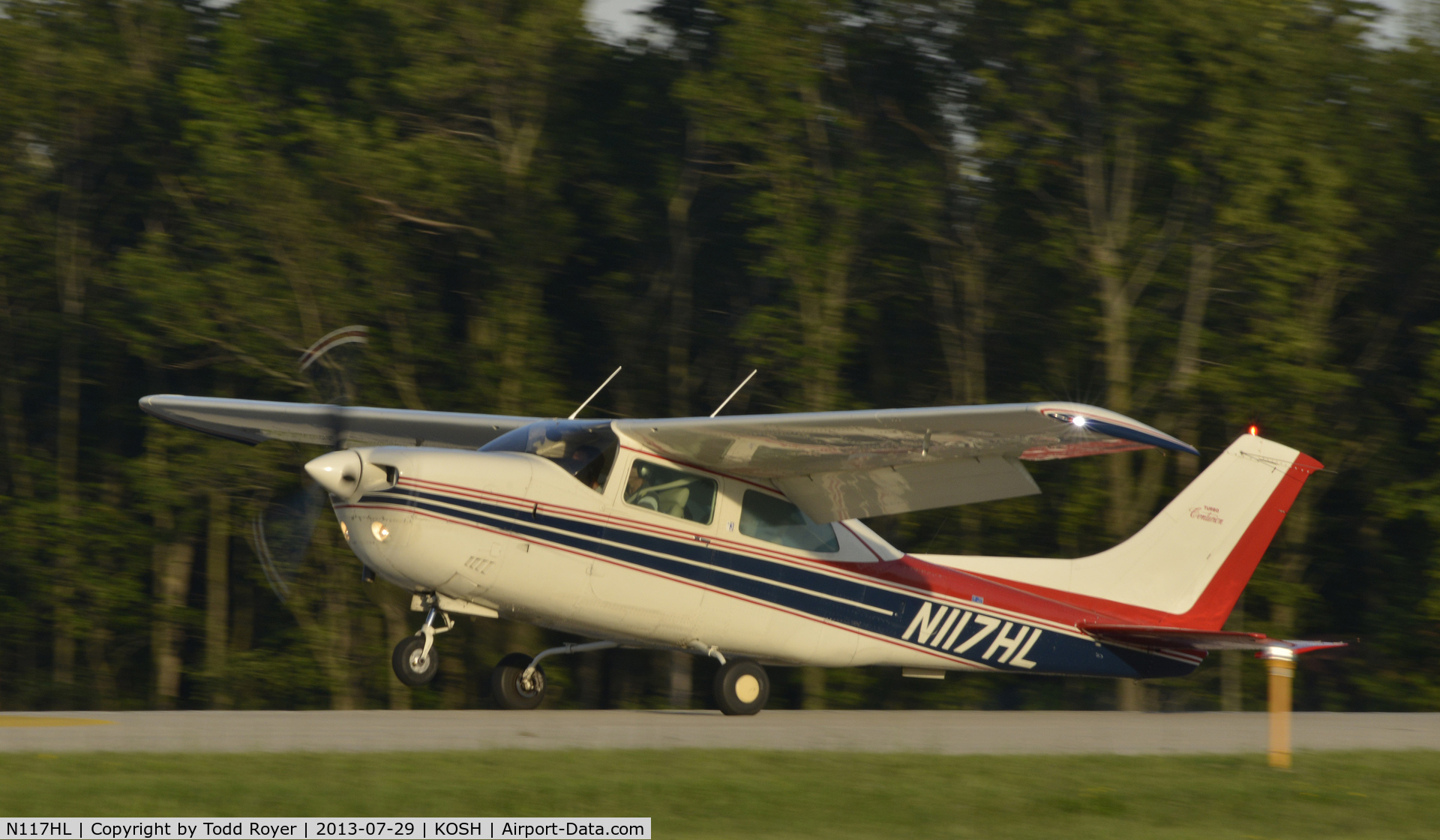 N117HL, 1976 Cessna T210M Turbo Centurion C/N 21061649, Airventure 2013