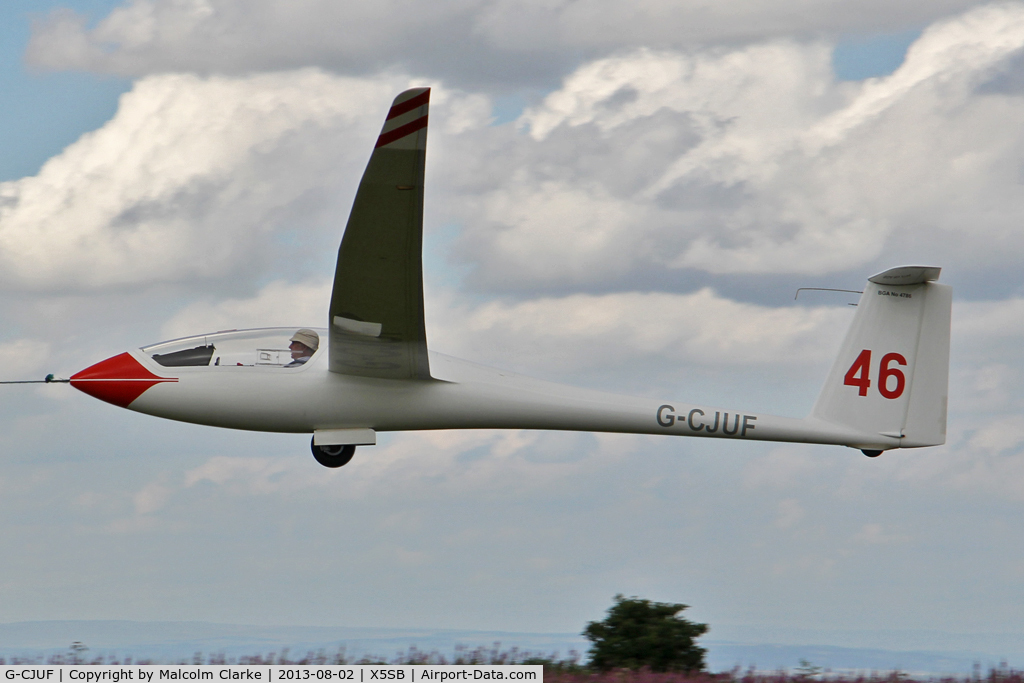 G-CJUF, 2000 Schempp-Hirth Ventus 2cT C/N 53, Schempp-Hirth Ventus 2CT being launched for a cross country flight during The Northern Regional Gliding Competition, Sutton Bank, North Yorks, August 2nd 2013.