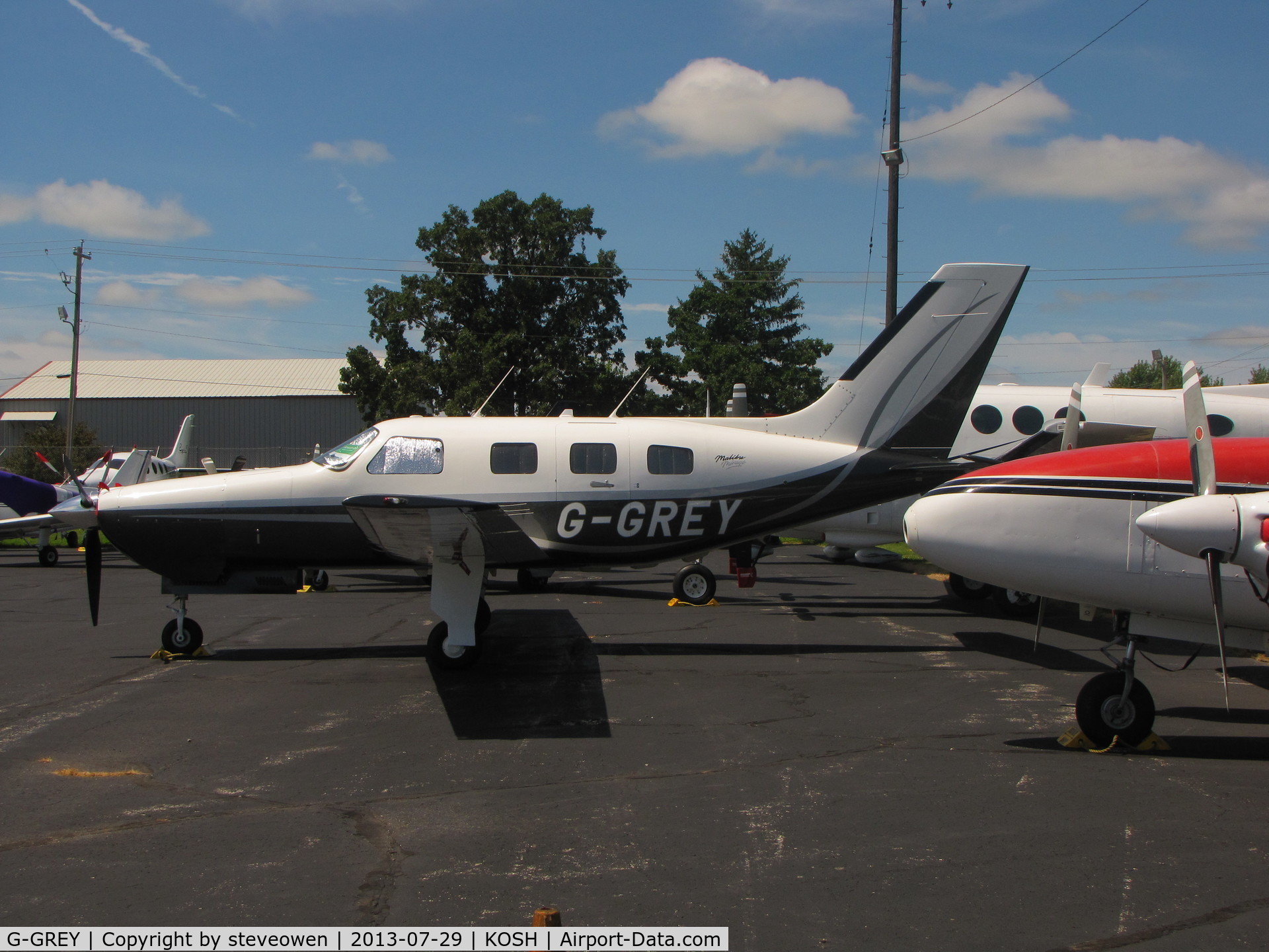 G-GREY, 1998 Piper PA-46-350P Malibu Mirage C/N 4636155, The only UK visiting a/c I saw at Oshkosh 2013