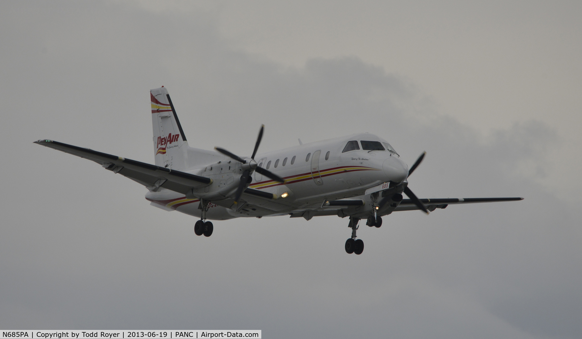 N685PA, 1988 Saab 340B C/N 340B-212, Arriving at Anchorage