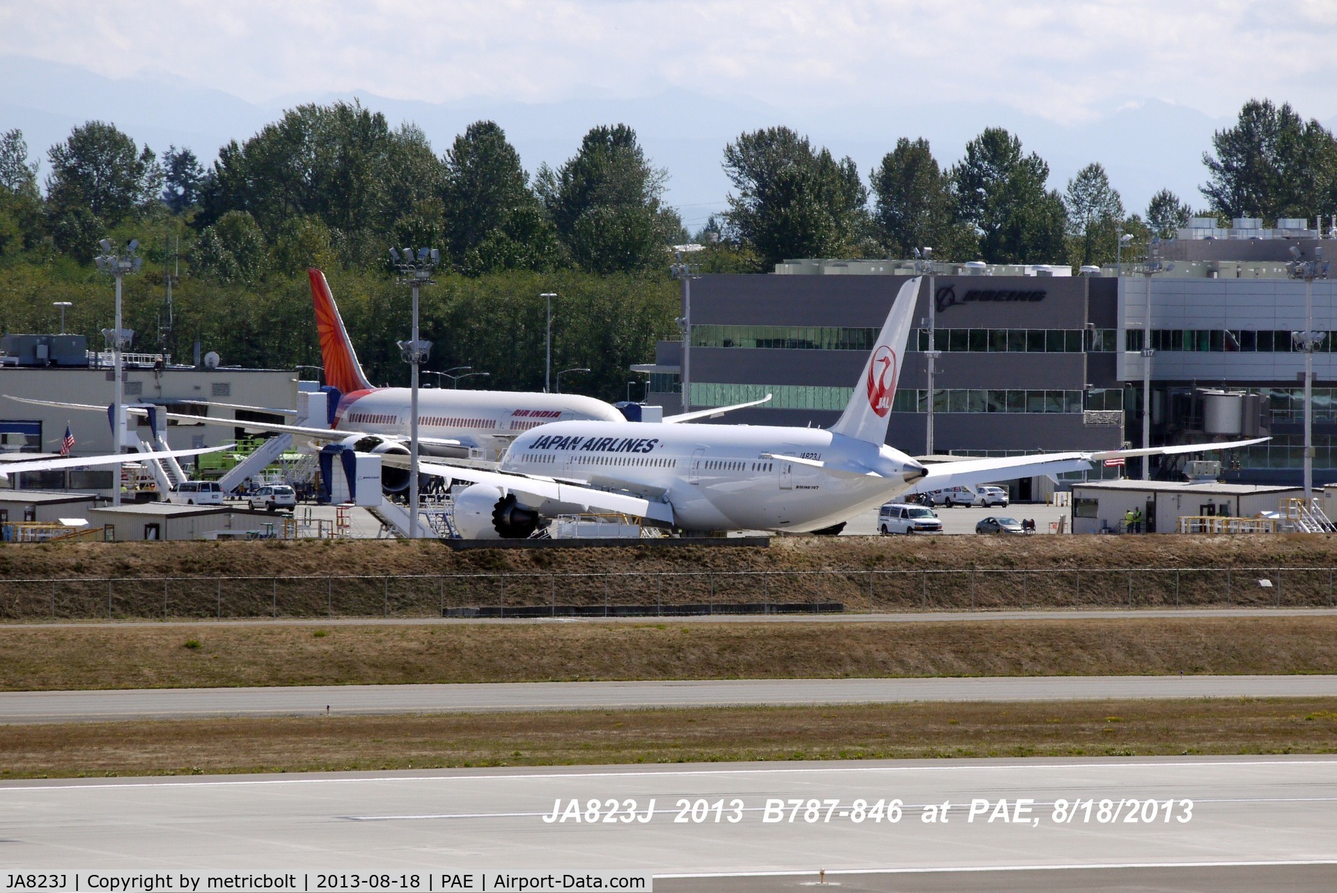JA823J, 2013 Boeing 787-8 Dreamliner C/N 34833, Paine Field ,Everett