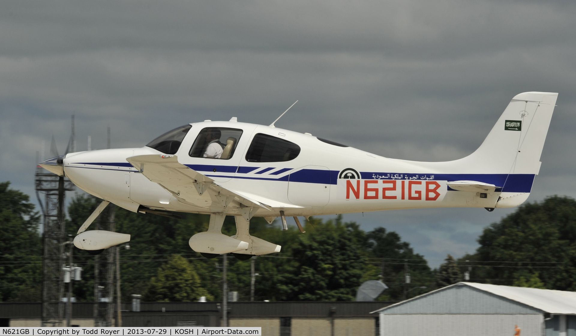 N621GB, Cirrus SR20 C/N 2021, Airventure 2013