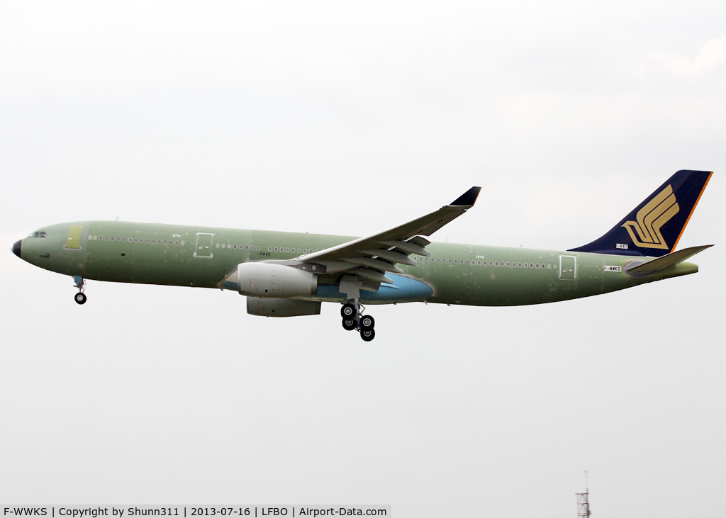 F-WWKS, 2013 Airbus A330-343X C/N 1447, C/n 1447 - For Singapore Airlines
