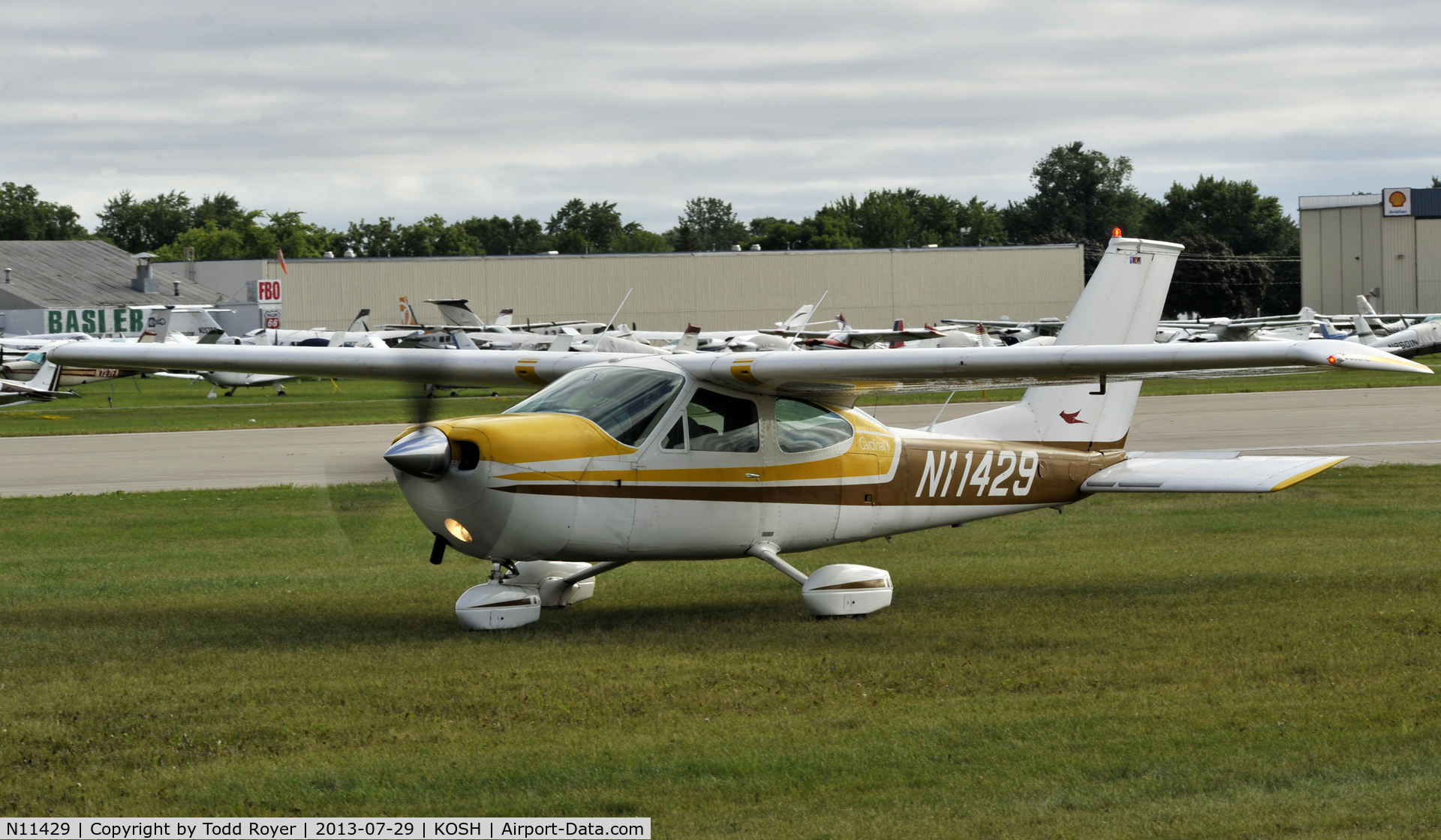 N11429, 1975 Cessna 177B Cardinal C/N 17702338, Airventure 2013