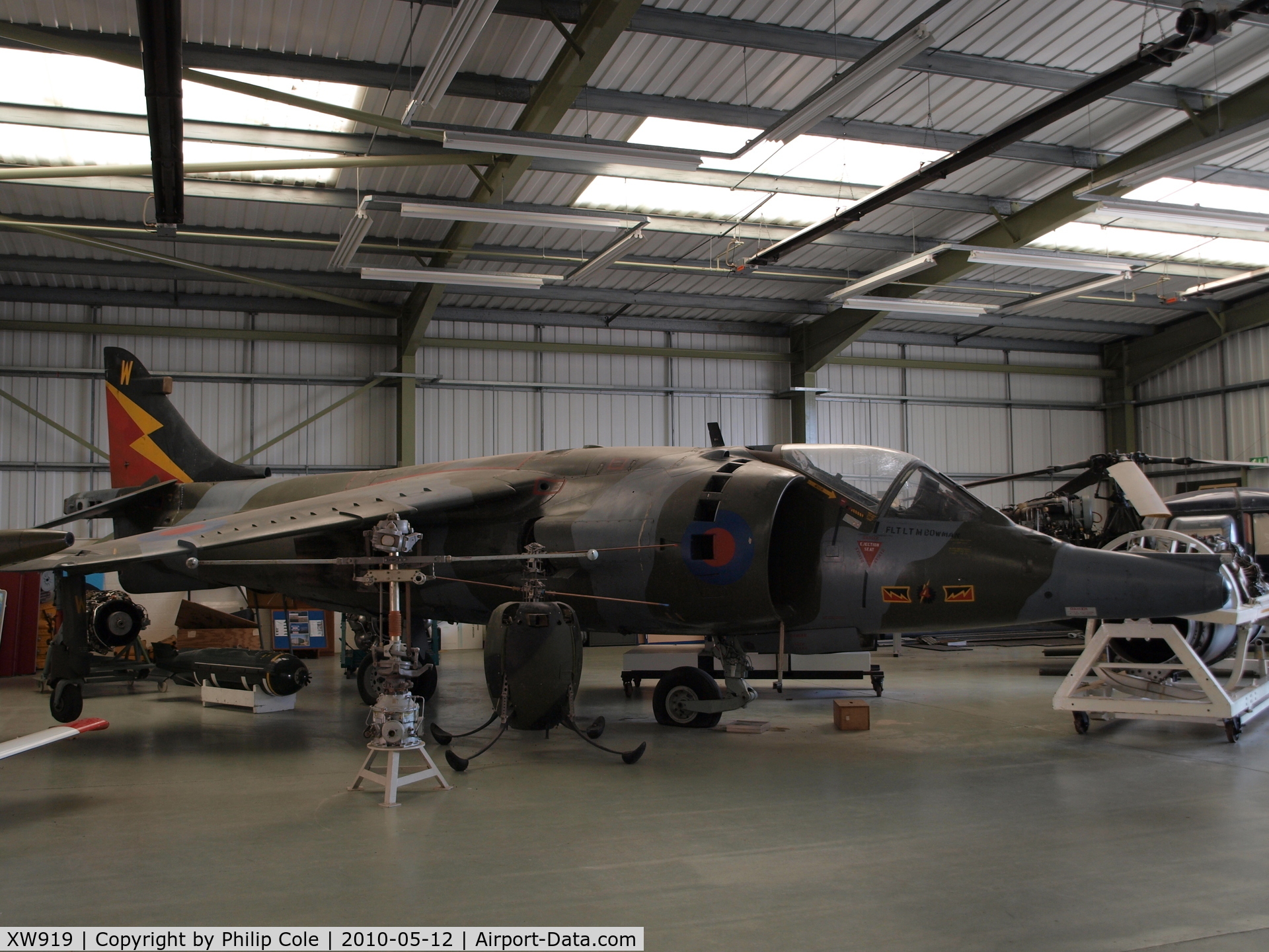XW919, 1971 Hawker Siddeley Harrier GR.3 C/N 712074, Defence Academy of the United Kingdom, Shrivenham