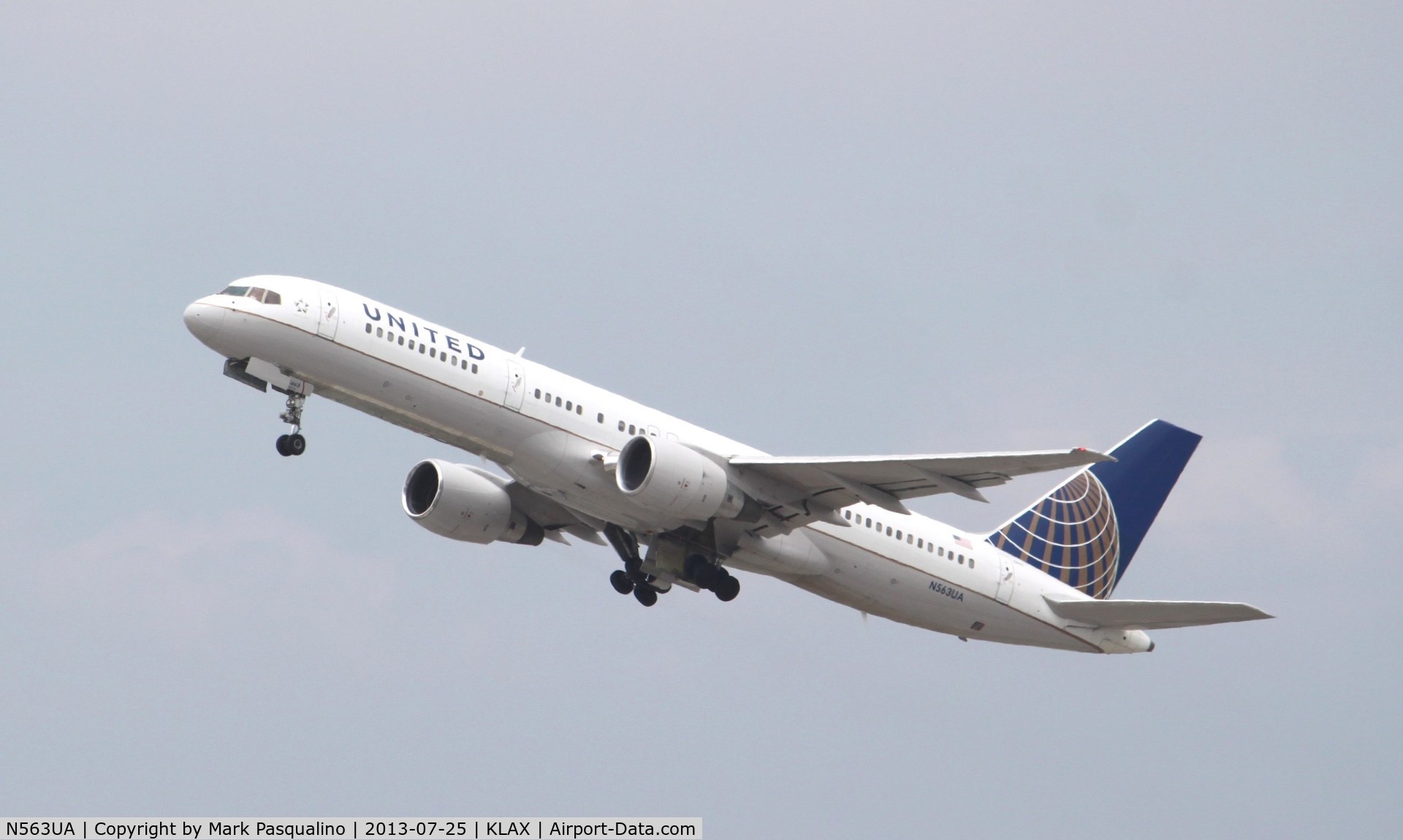 N563UA, 1992 Boeing 757-222 C/N 26665, Boeing 757-200