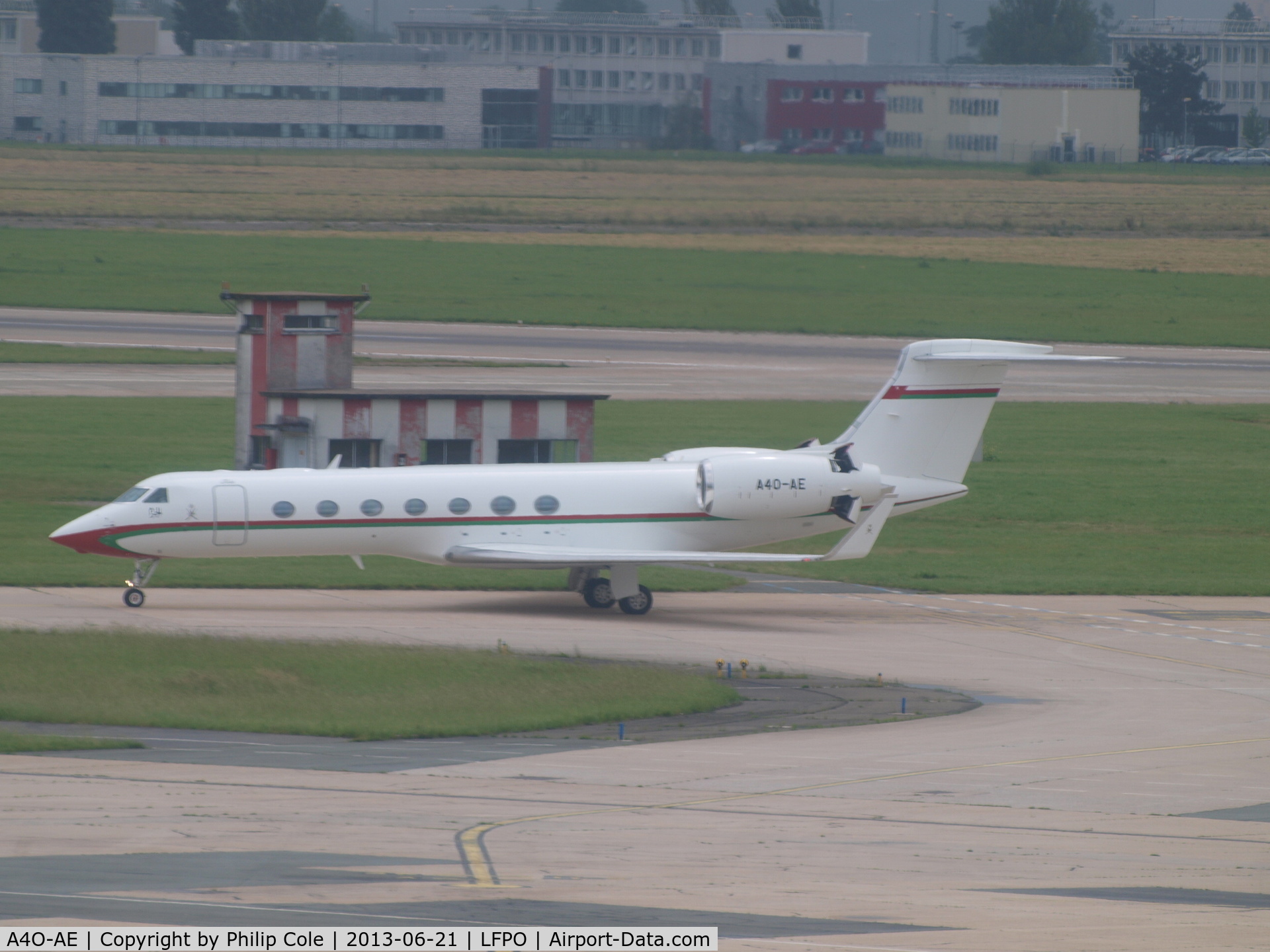 A4O-AE, 2011 Gulfstream Aerospace GV-SP (G550) C/N 5325, Visitor
