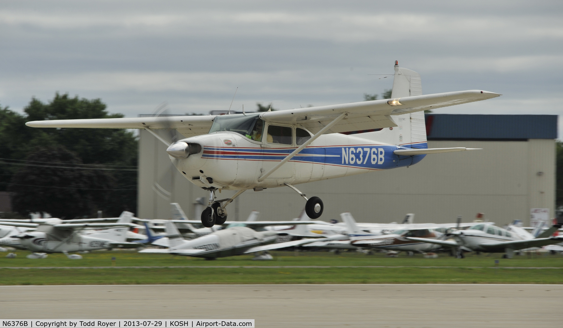 N6376B, 1957 Cessna 182A Skylane C/N 34276, Airventure 2013