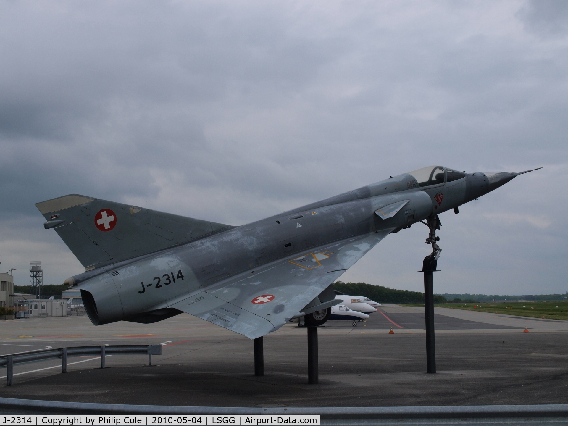 J-2314, Dassault Mirage IIIS C/N 17-26-111, Preserved at the Aero Club